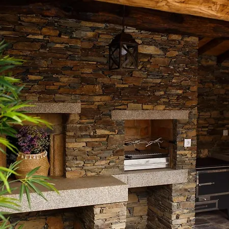 Casas Do Oiteirinho * Arganil